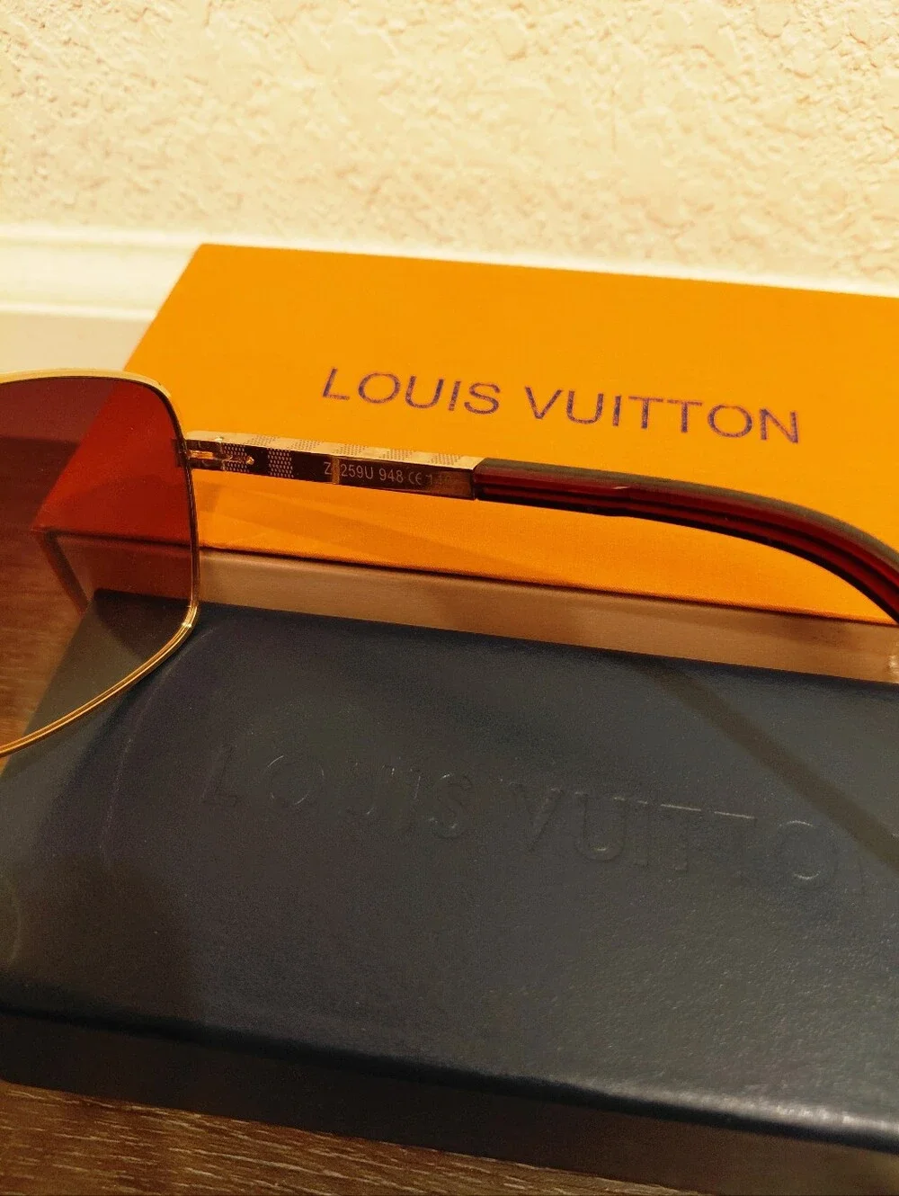 Vintage 2009 Louis Vuitton Attitude Z0259U Damier Gold Pilot Aviator Sunglasses